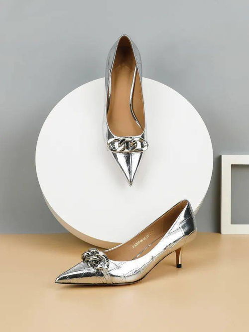 2021時尚深圳丨嘉力奴 用童話情節(jié)為中國制造的女鞋正名